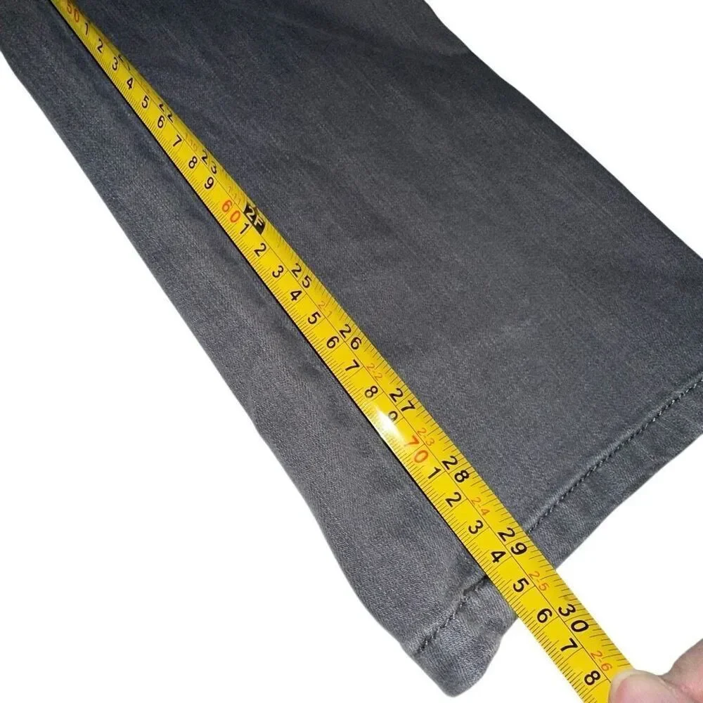 Gloria Vanderbilt Amanda gray denim jeans ladies, size 16